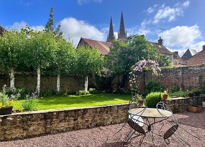 Maison Chaleureuse Avec Jardin - Pause Normande